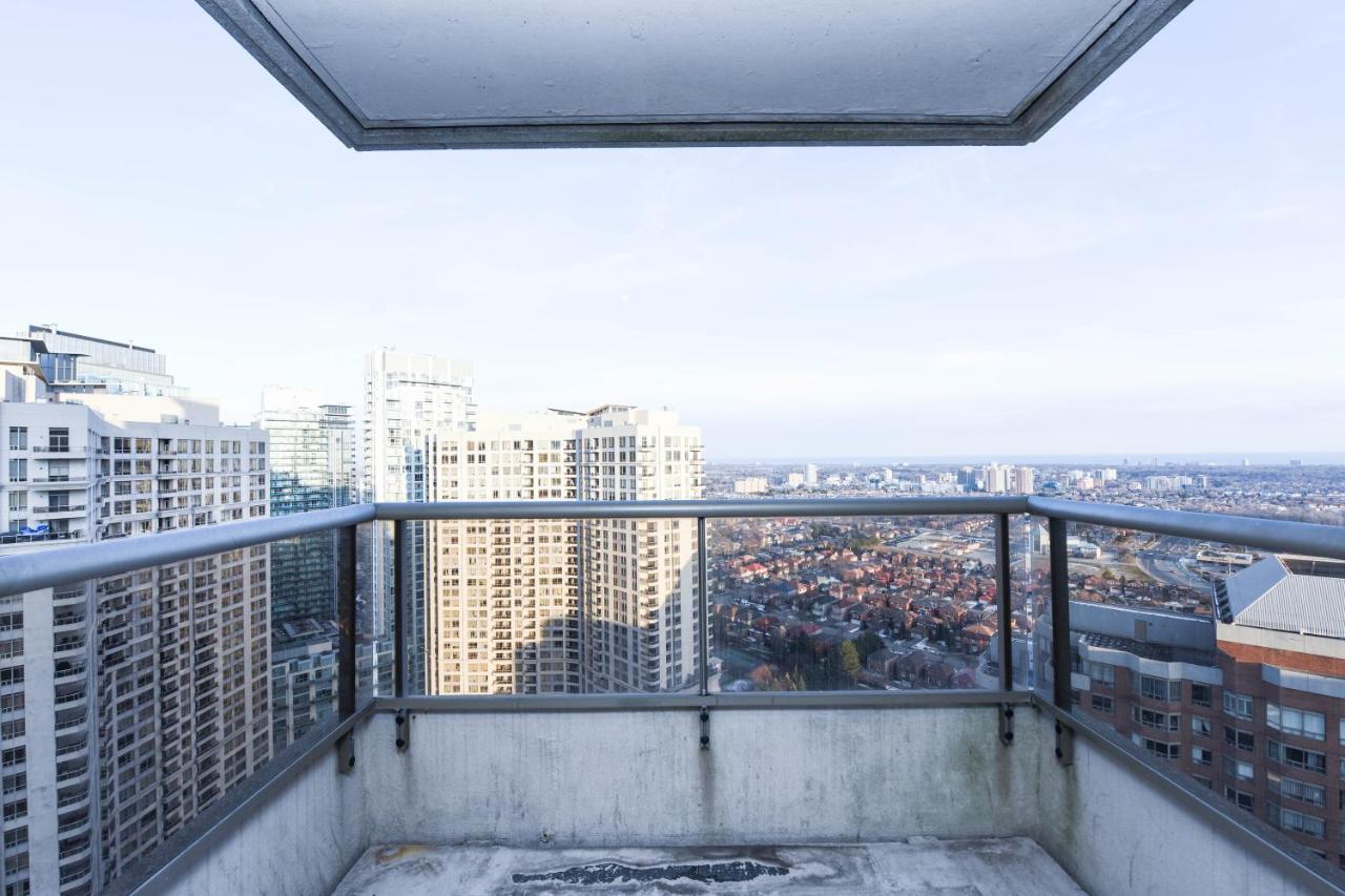 Planurstay - Luxury Condo Mississauga Bagian luar foto